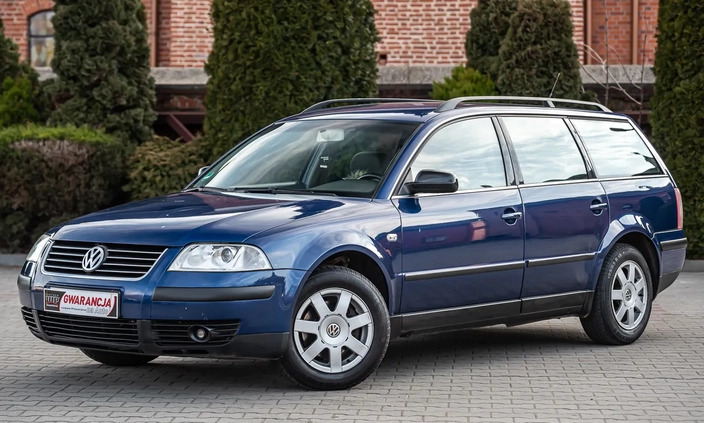 Volkswagen Passat cena 9900 przebieg: 258000, rok produkcji 2003 z Miastko małe 301